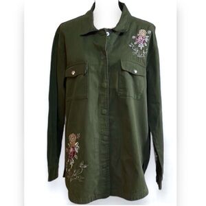 Francesca’s Long Sleeve Embroidered Button Down Women’s Large, Army Green